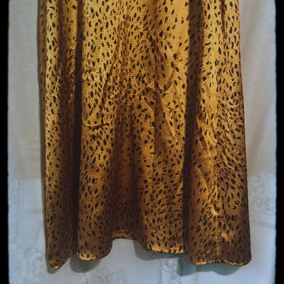 Who What Wear Leopard Print Gold and Black Dress with Puffed Sleeves - Size Sm - Picture 5 of 5